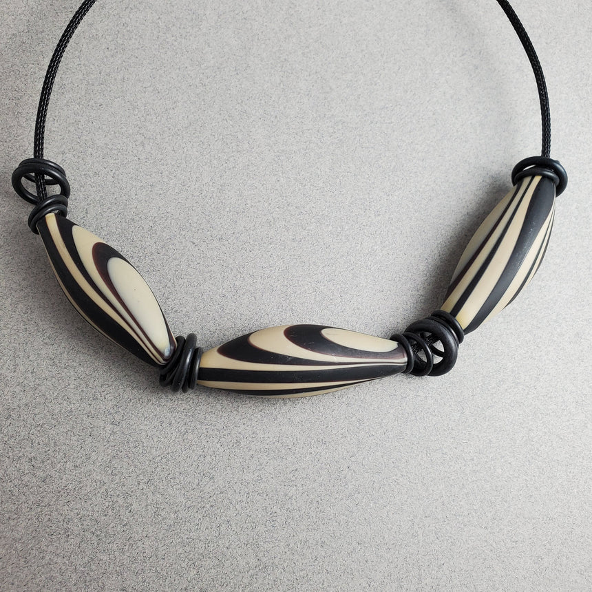 Black and Tan Graphic Hollow Bead Necklace, Faux Bois Bead Necklace, Lampwork Hollow Bead Necklace, Matt Bead Necklace