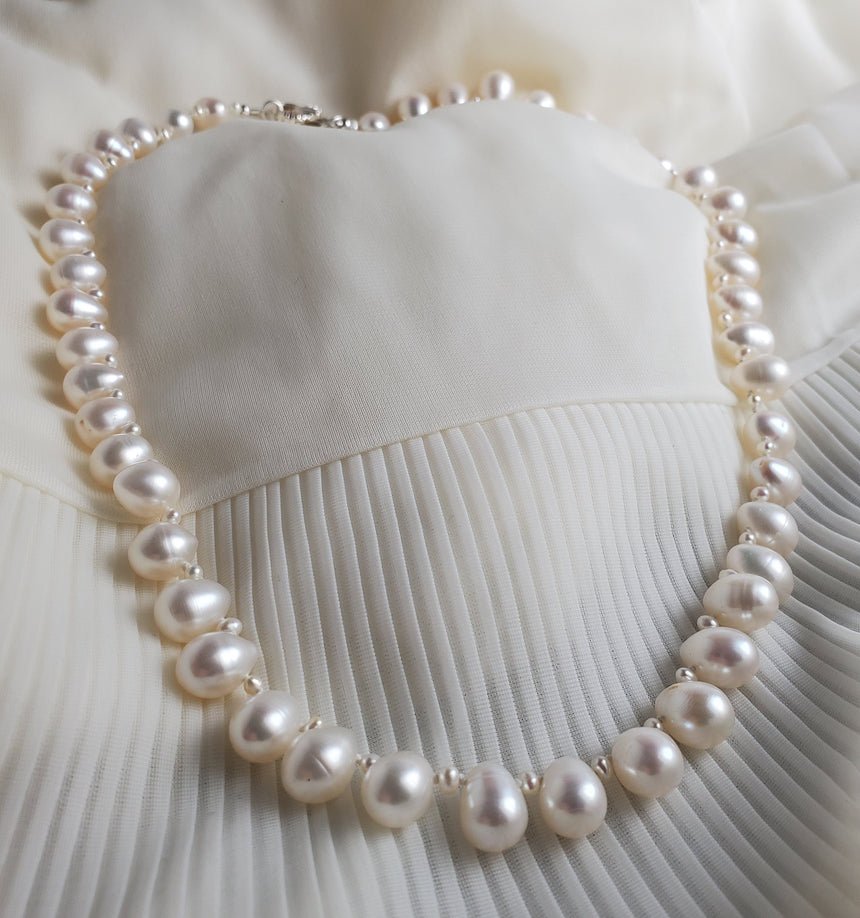 Lovers Knot White Freshwater Pearl Necklace, Hand knotted Natural Pearls, Wedding Pearl Necklace, Drop Pearl Necklace